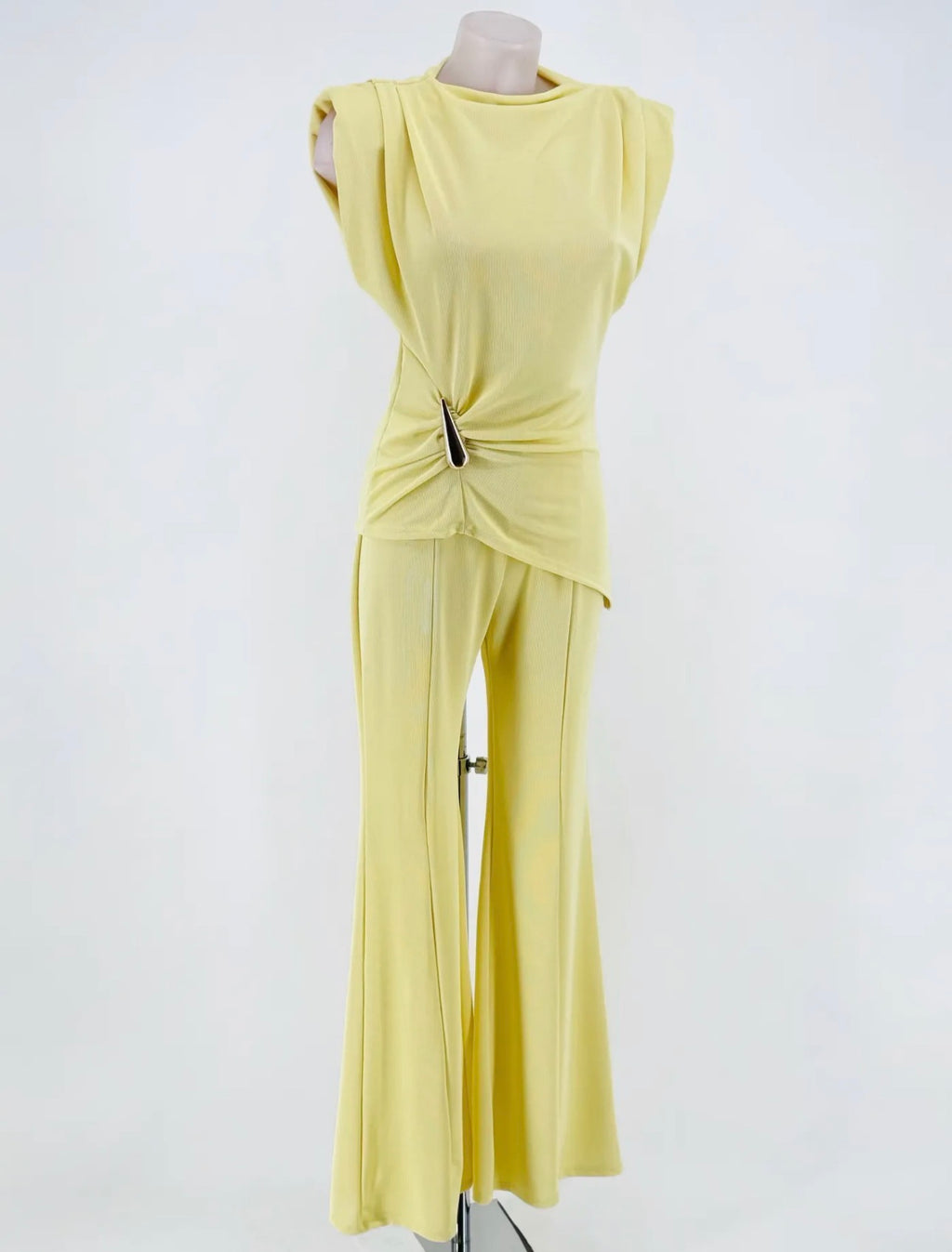 Conjunto Alira